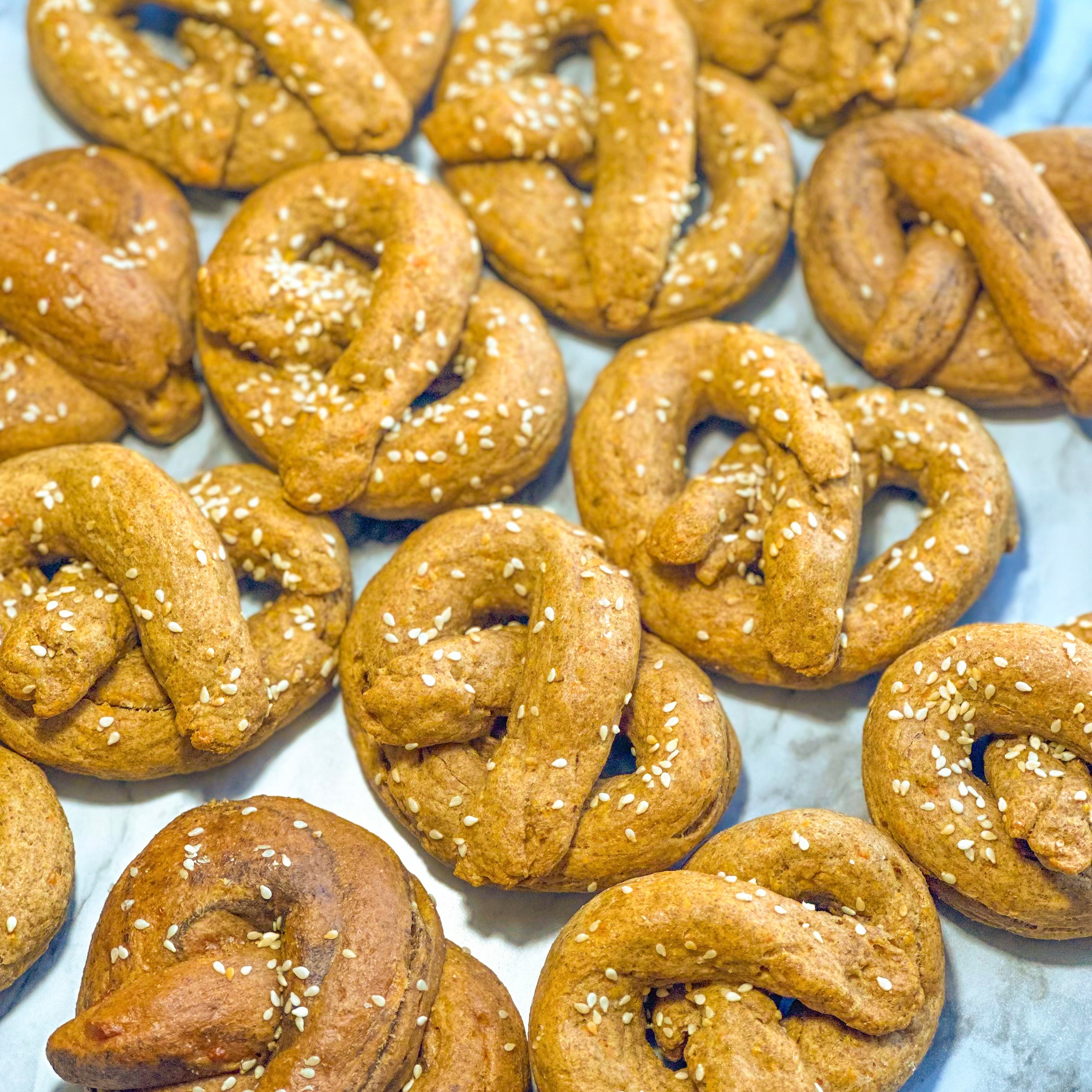 Cheddar Cheese Pretzels Dog Treats 4 Pack
