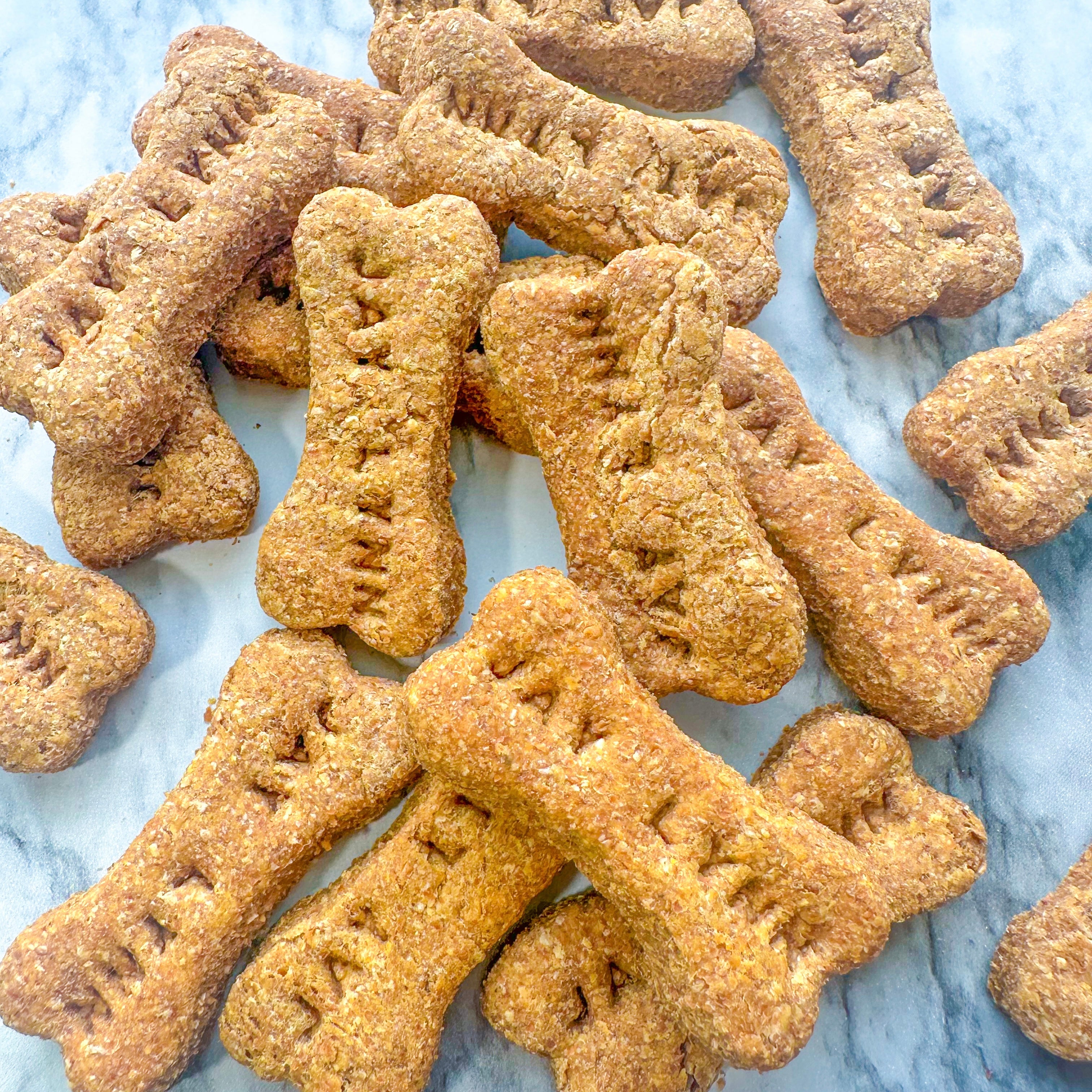 Crunchy Banana Apple Dog Treats